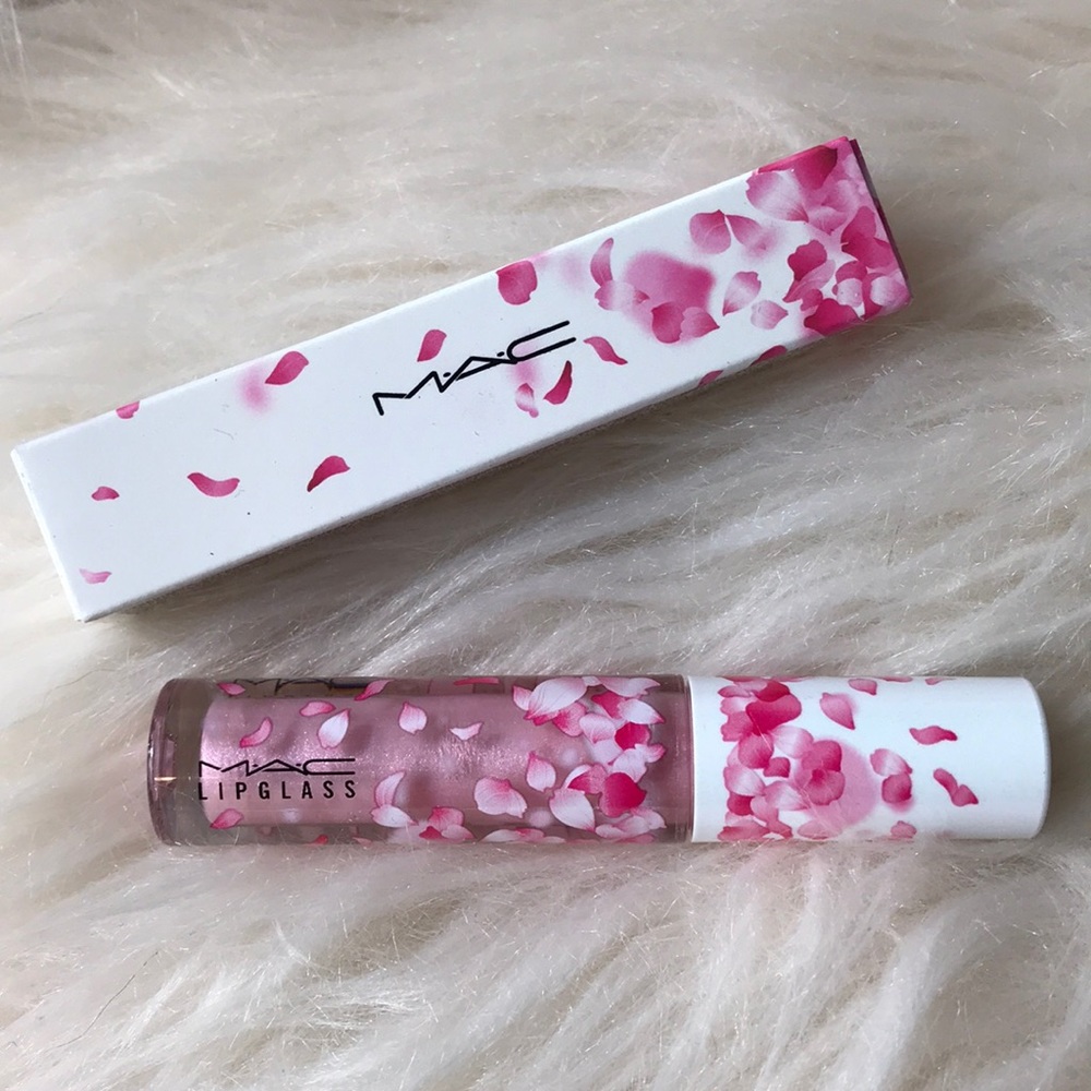 Mac Lipglass- For the Frill of It